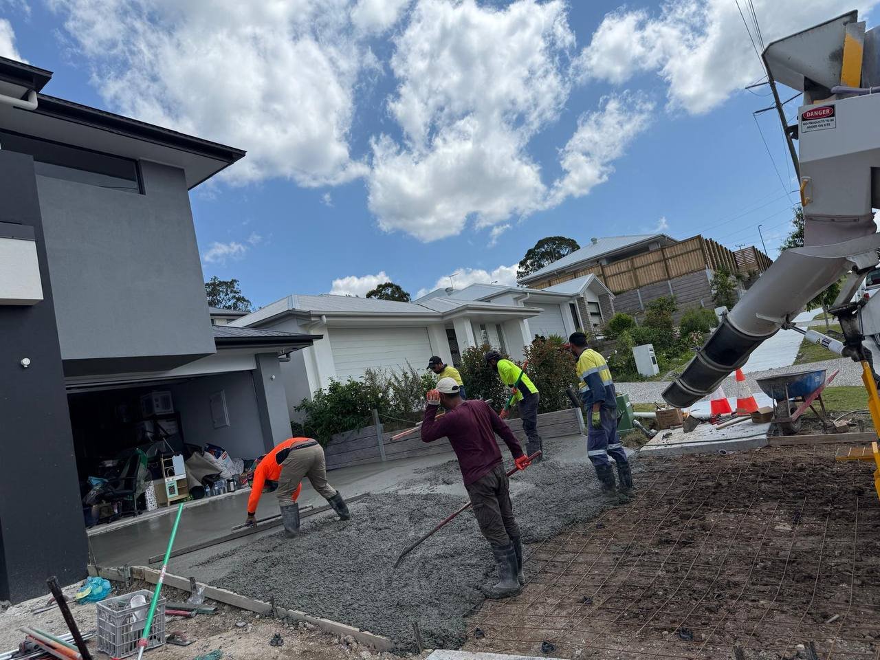 Concrete Driveway - concrete driveways project in Brisbane (photo 4 of 5)