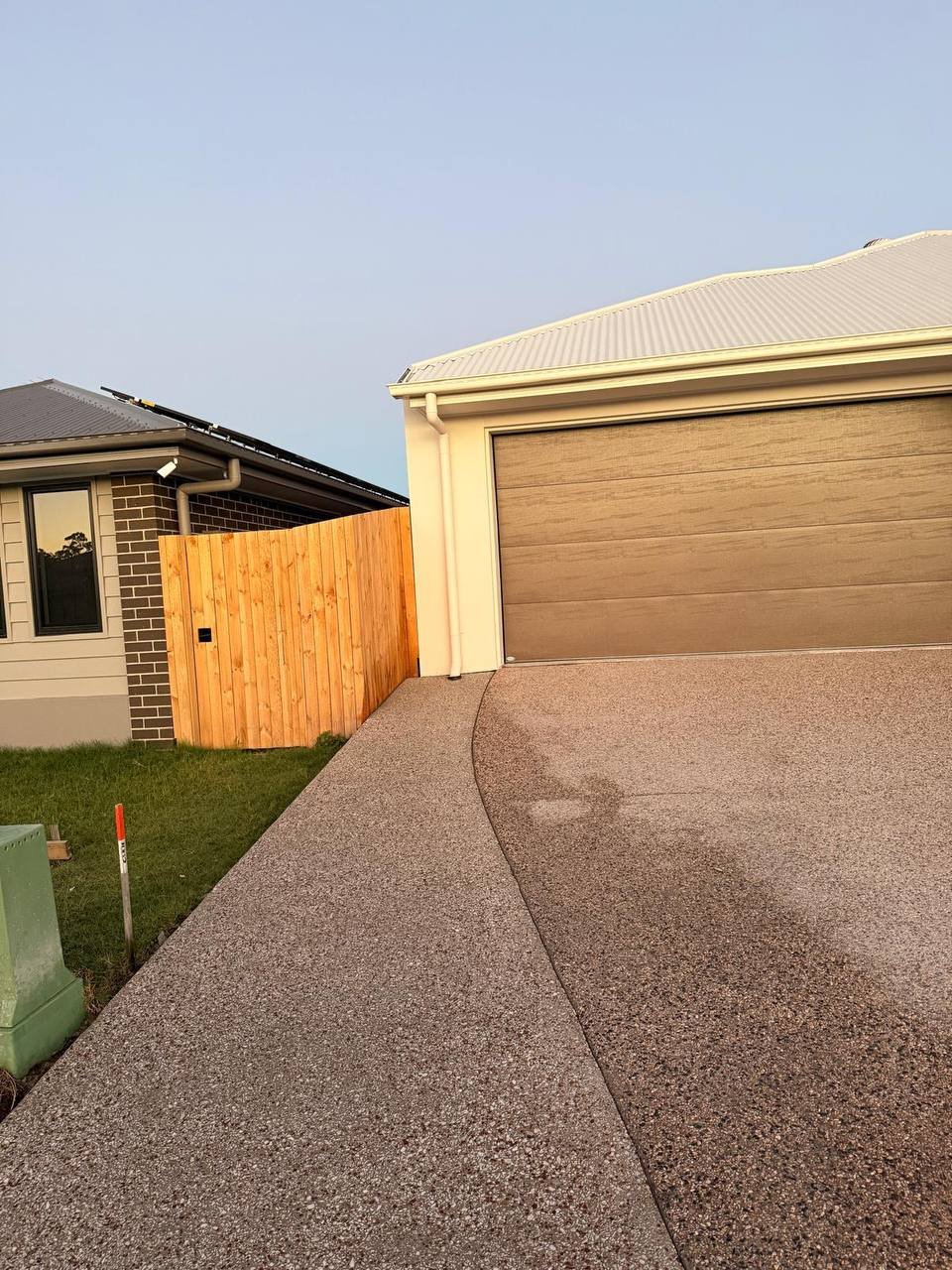 Timber Fence Installation - fencing project in Brisbane (photo 2 of 5)