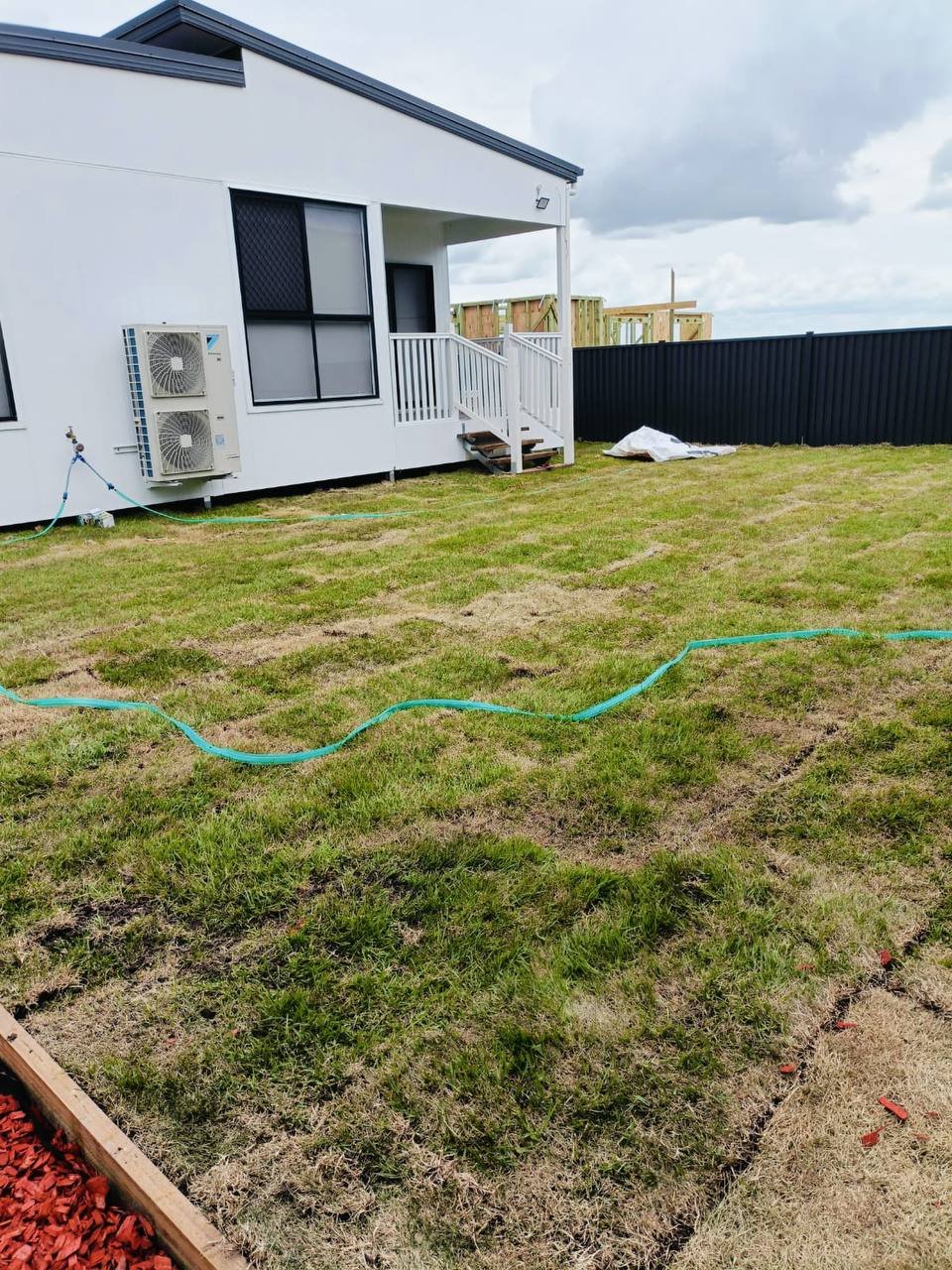 Garden Mulch Installation - landscaping project in Brisbane (photo 5 of 5)