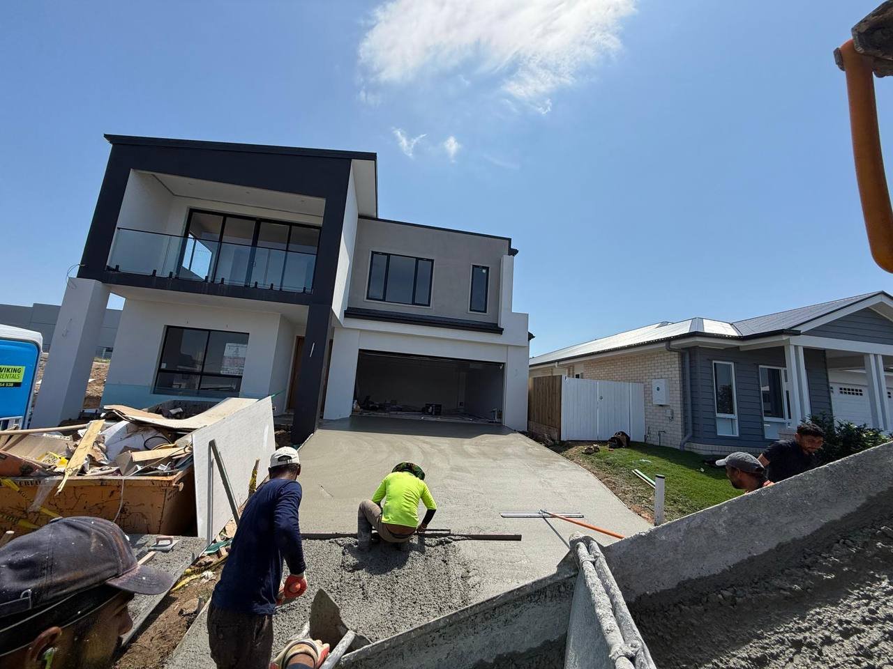 Driveway Concreting - concrete driveways project in Brisbane (photo 4 of 7)