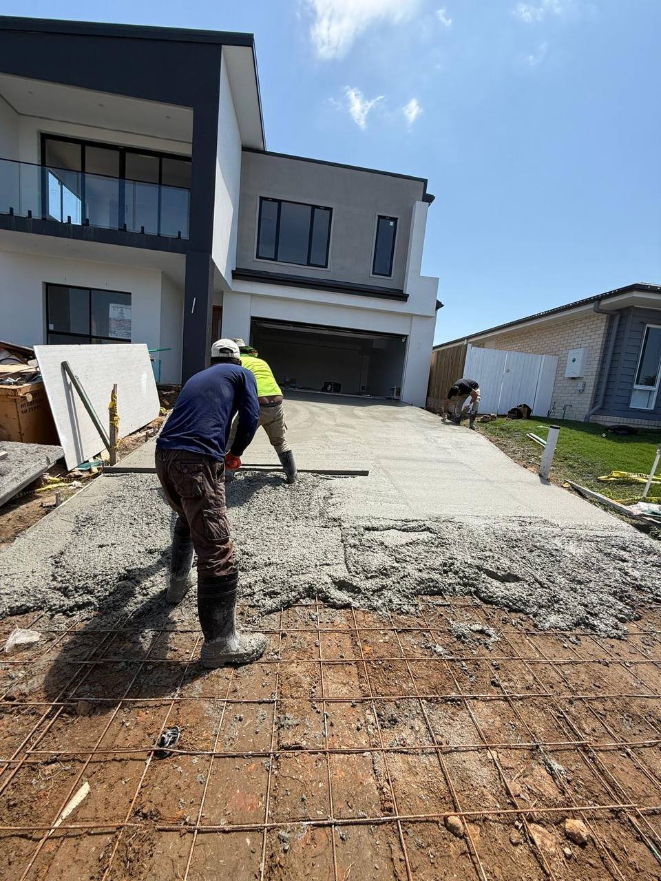 Driveway Concreting - concrete driveways project in Brisbane (photo 3 of 7)