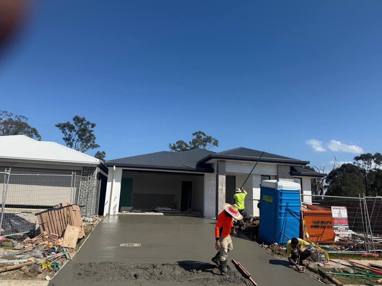 Residential Driveway Concreting - concrete driveways project in Brisbane (photo 5 of 5)
