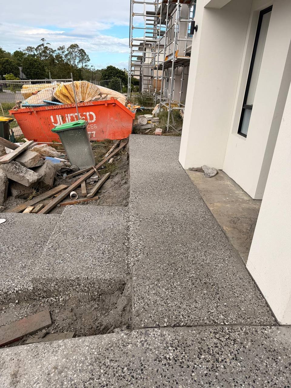 Exposed Aggregate Entry Steps - exposed aggregate project in Brisbane (photo 5 of 6)